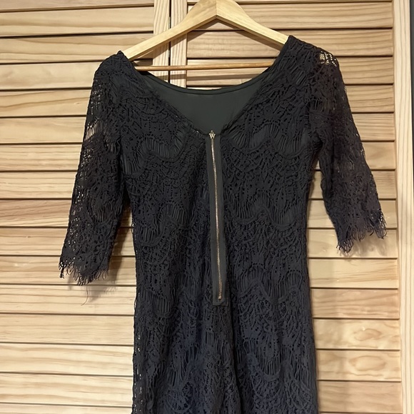 LACE DRESS - Picture 2 of 3